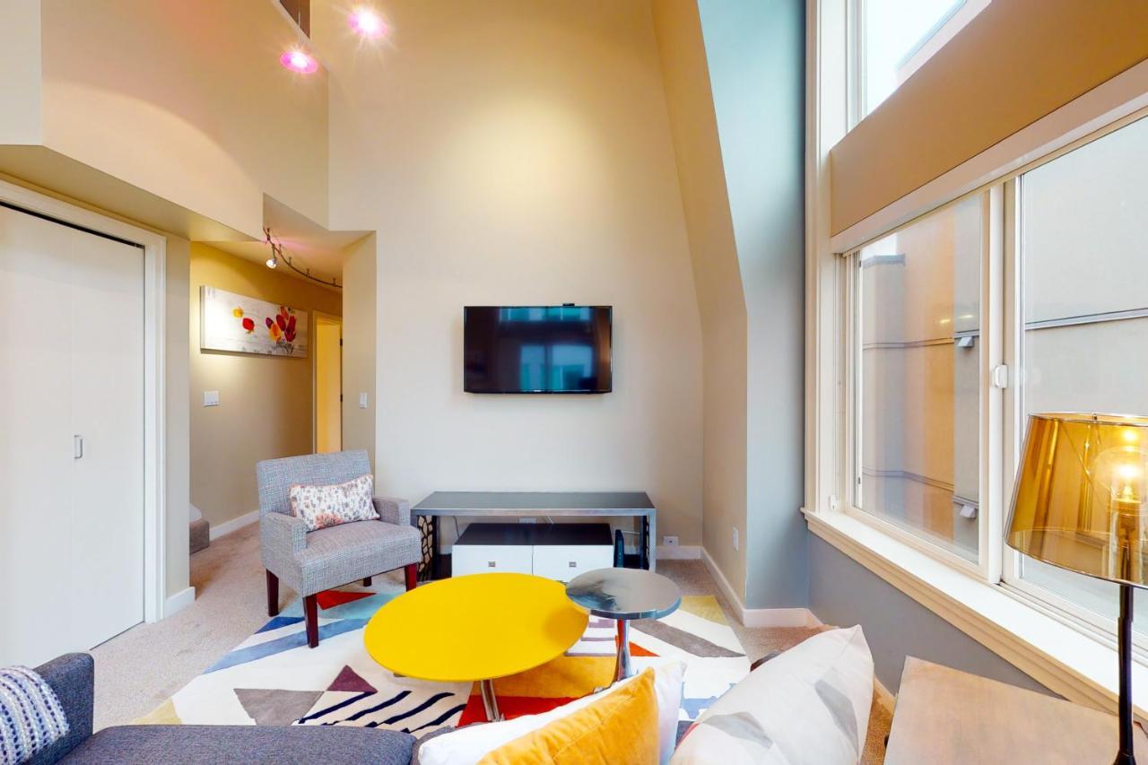 Belltown Court Sunset Suite Seattle Exteriör bild